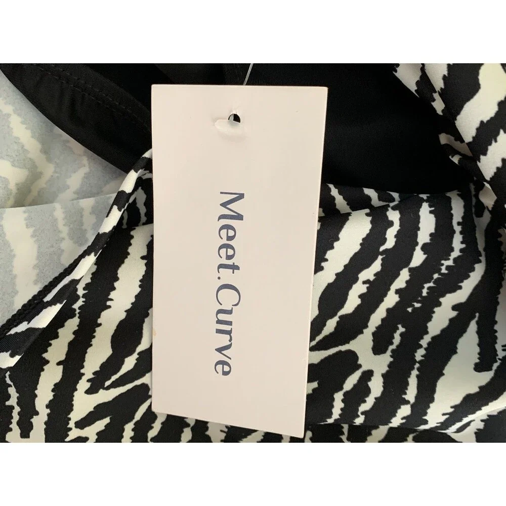 Meet Curve Swimsuit Size 4XL Swim Dress Black White Zebra Animal Print NEW